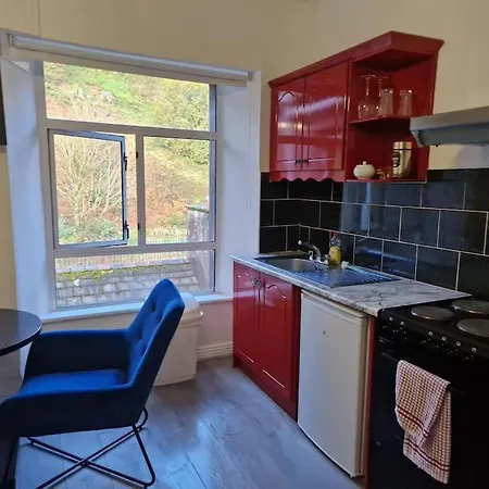 Ideal For Short Κορκ